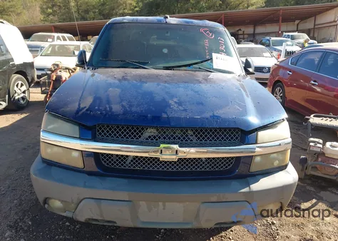 2002 Chevrolet Avalanche 1500 из США, поврежденный, VIN 3GNEC13T42G162499